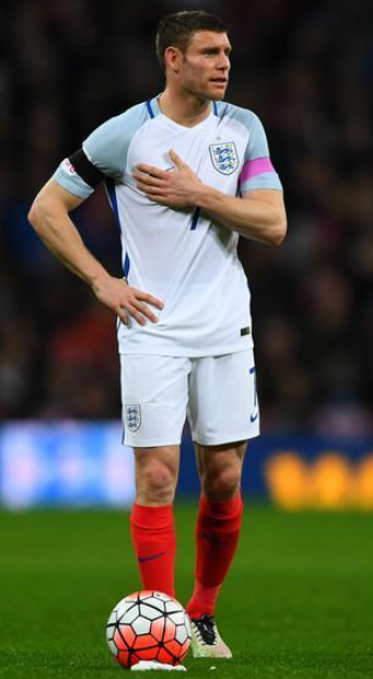 曼联英超焦点战告捷：米尔纳时隔14年再助“红魔”对手送妙传