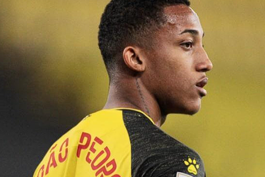 若昂 - 佩德罗：德比制胜功臣的赛后喜悦分享