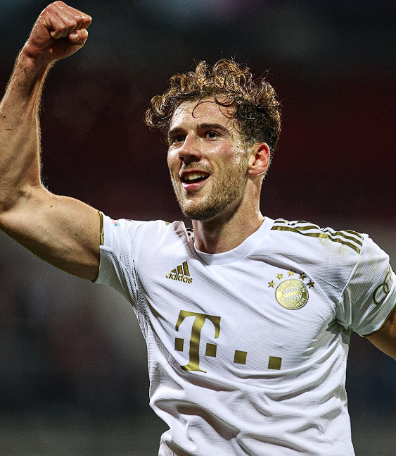 格雷茨卡转会风云：去留抉择与未来展望