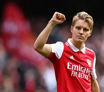 厄德高伤缺对阿森纳中场影响及复出展望